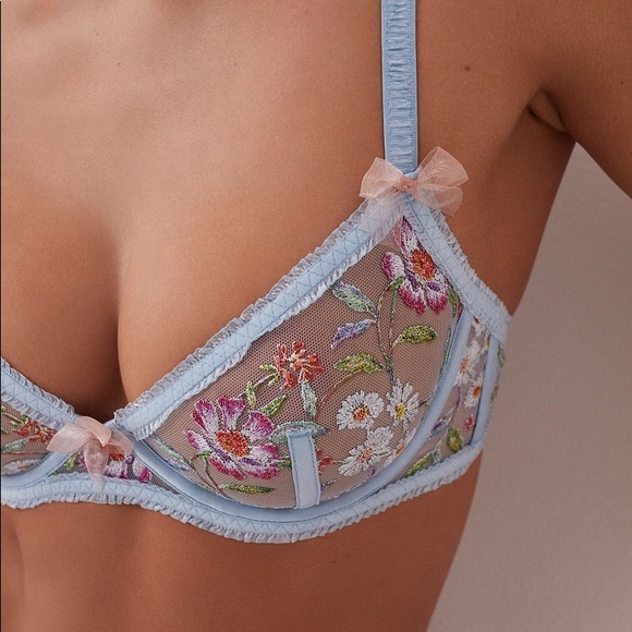 FOR LOVE & LEMONS Garden Embroidery Bra & Thong - Picture 6 of 15